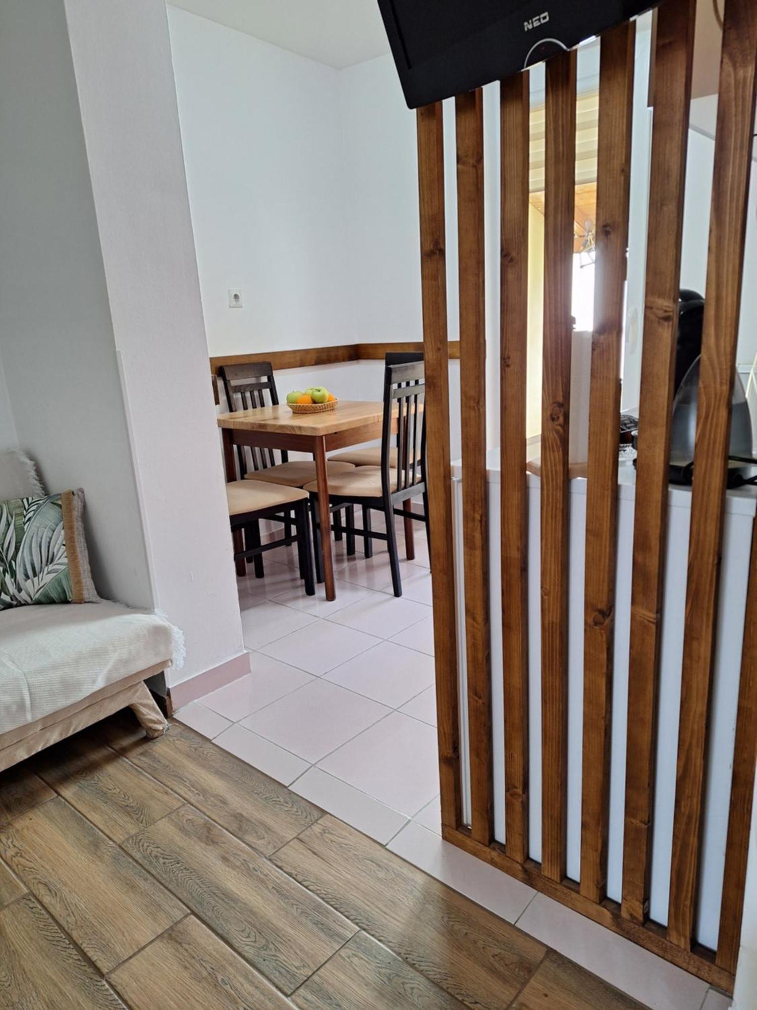 Apartamento Dora Sremski Karlovci Exterior foto